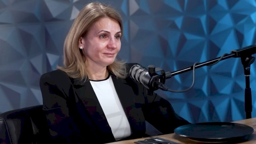 Cu cine a semnat Anca Alexandrescu după ce s-a închis Realitatea TV