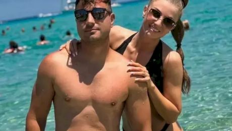 Cine este femeia care a apărut alături de Valentin Sanfira în vacanță, la o lună de la divorțul de Codruța Filip! Gestul făcut de fosta soție, la scurt timp după apariția imaginilor din Thailanda