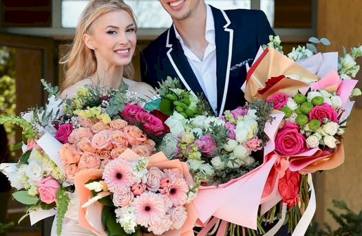 BREAKING! În timpul cununiei civile, Andreea Bălan a… Vezi mai mult