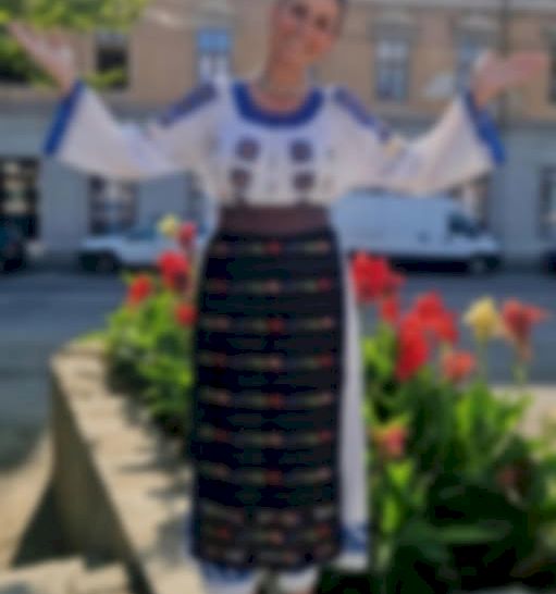 Cunoscuta cântăreață de muzică populară a făcut AVC și... Vezi mai mult