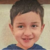 Cine sunt părinții lui Alex, copilul care a fost găsit după aproape 3 zile de căutări