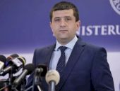 Ministrul Apărării îi atacă furibund pe magistrați: „Militarii nu sunt în situația cu pensii de zeci de mii de euro pe lună, militarii nu sunt în situația cu dosare întârziate sau cu infractori cărora li s-au prescris pedepsele…” Vezi mai mult în primul comentariu