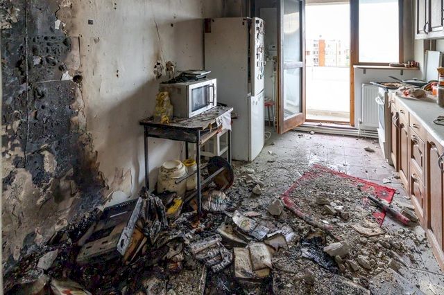 Despăgubiri rare pentru apartamentul afectat de dronă