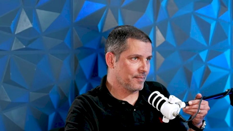 Din păcate, este adevărat! Lucian Viziru a fost internat la Terapie Intensivă după...