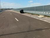 Urmărire ca în filme pe Autostrada Soarelui: Fugarul s-a răsturnat în încercarea de a scăpa de poliție