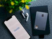 Revolut introduce o nouă opțiune pentru carduri în România! Utilizatorii pot alege să ascundă numerele