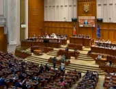 Senatul a decis: Interzicerea țigărilor electronice în locuri publice! Ce aduce nou proiectul de lege