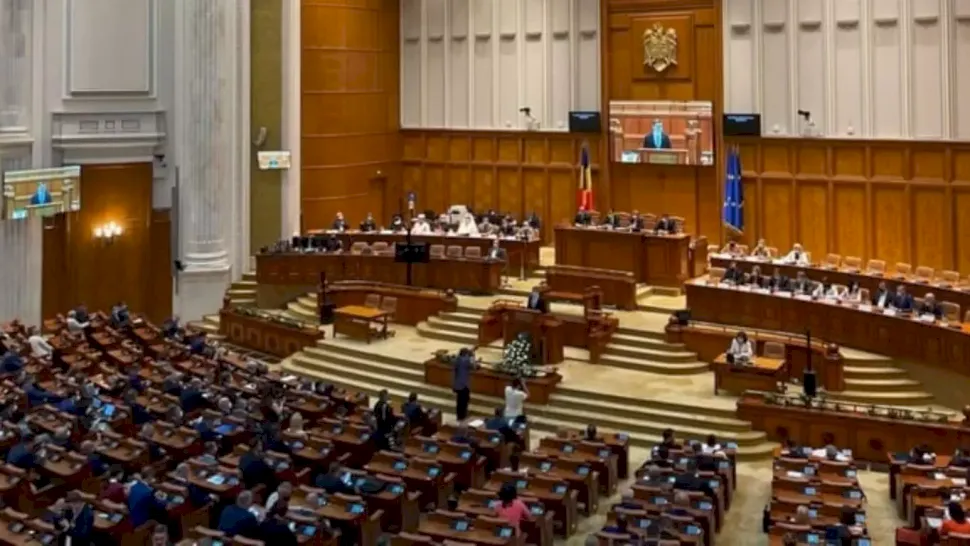 Senatul a decis: Interzicerea țigărilor electronice în locuri publice! Ce aduce nou proiectul de lege