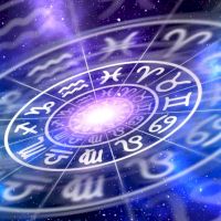Trei zodii beneficiază de protecția astrelor până pe 30 iunie! Bani, reușite și liniște în viața lor