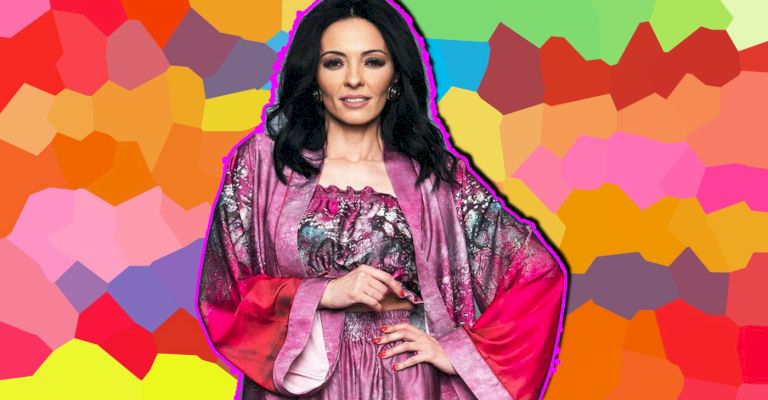 Ce face acum Cosmina Păsărin? De la vedetă Playboy la o viață discretă și o luptă grea