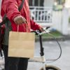Un curier dezvăluie: gust din mâncarea clienților „În fiecare zi iau ceva”