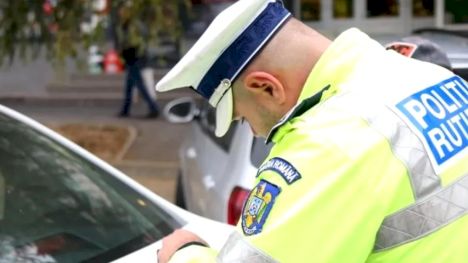 Polițiști opriți de colegii lor în Galați! Incident surprinzător în trafic