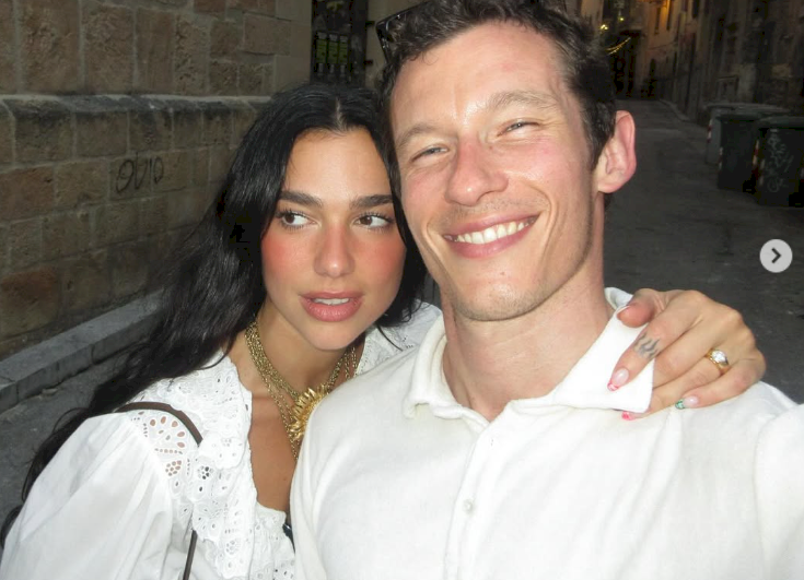 Dua Lipa și Callum Turner, nuntă de poveste în Italia: Detalii despre prima rochie de mireasă